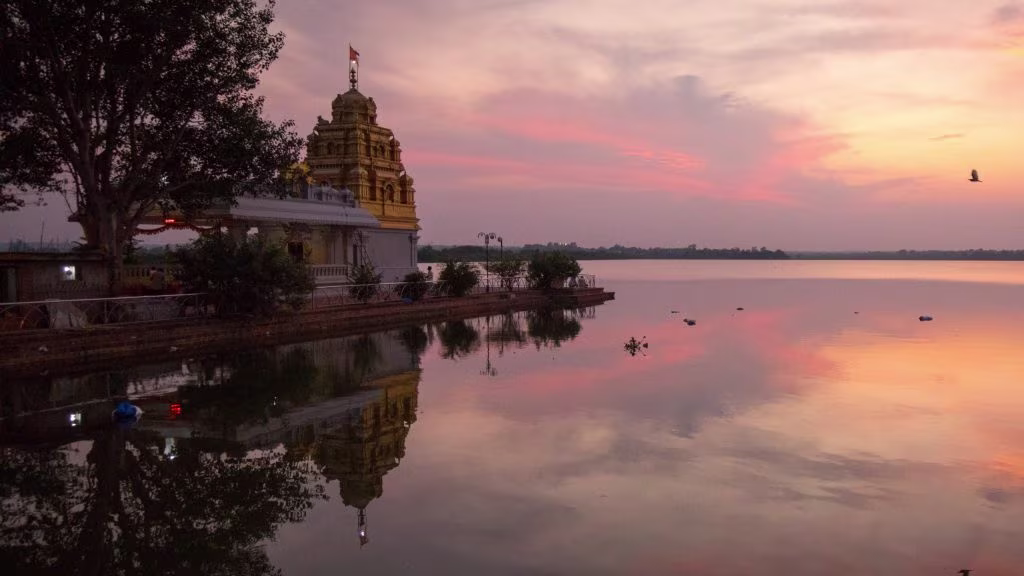 Unkal-lake-3-scaled
