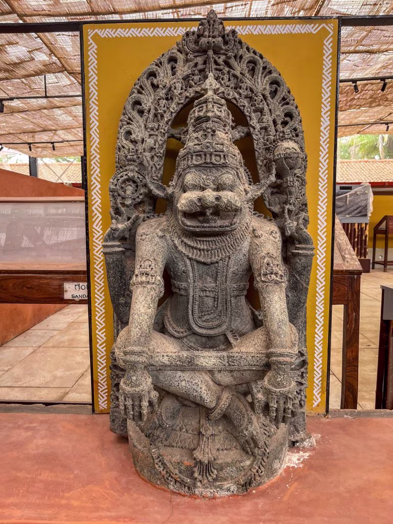 Shivappa Nayaka Palace Museum (7)